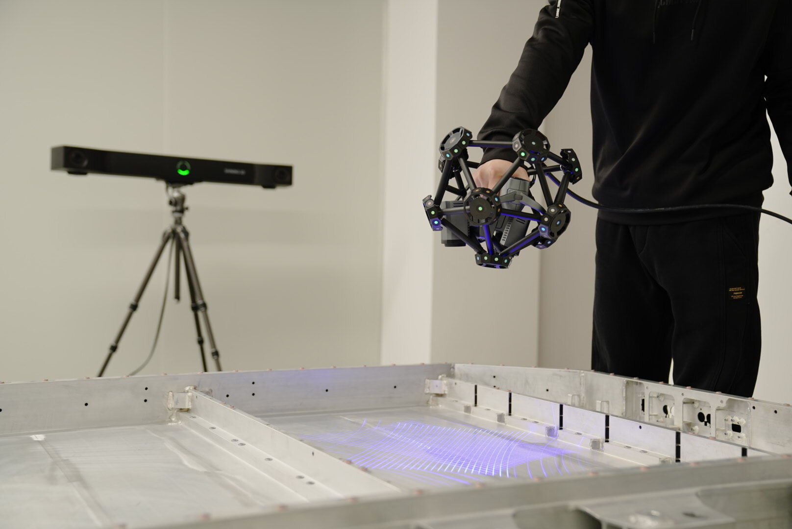 Figure 2 – 3D Scanning a Battery Tray using the FreeScan Trak Pro2