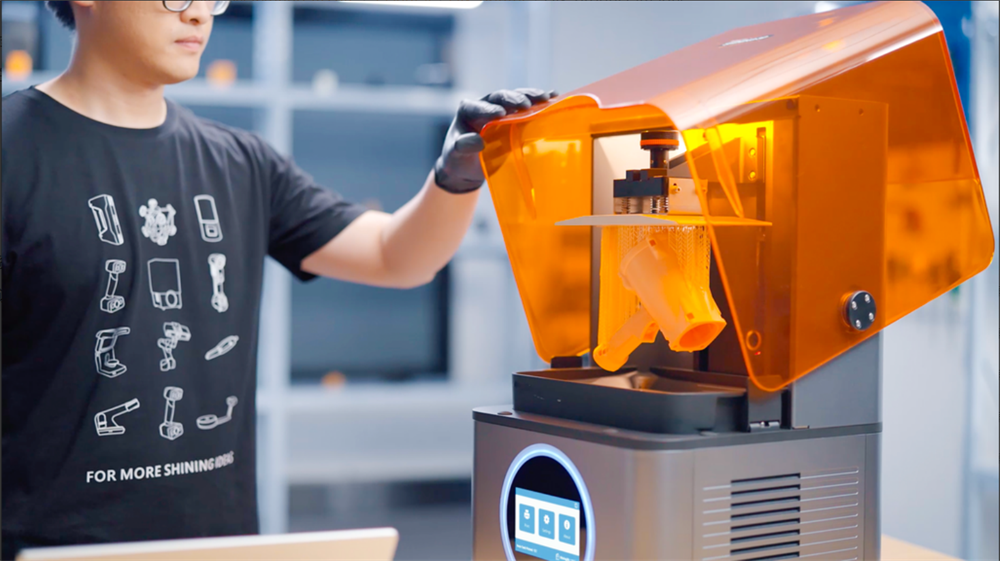 AccuFab-L4K high-precision resin 3D printer